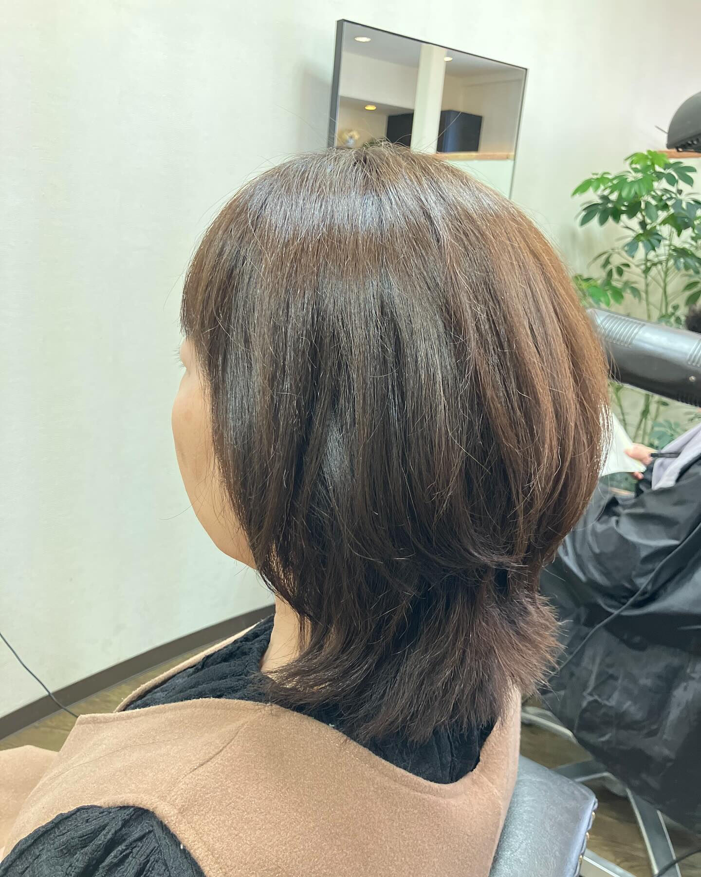 ぺたんこ頭が悩みのお客さまに後ろの膨らみを持たせたくて今回は