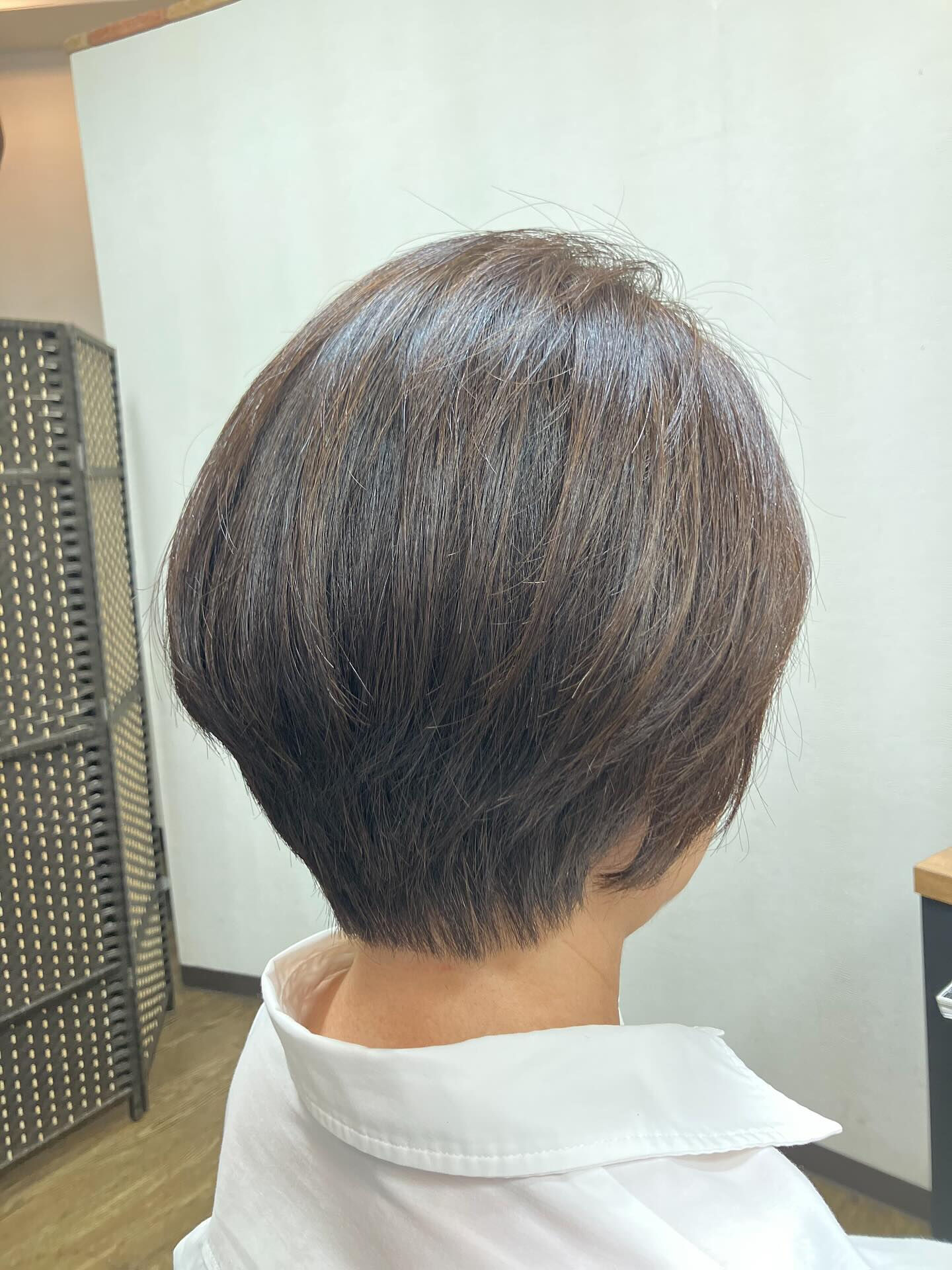 大人のショートヘア